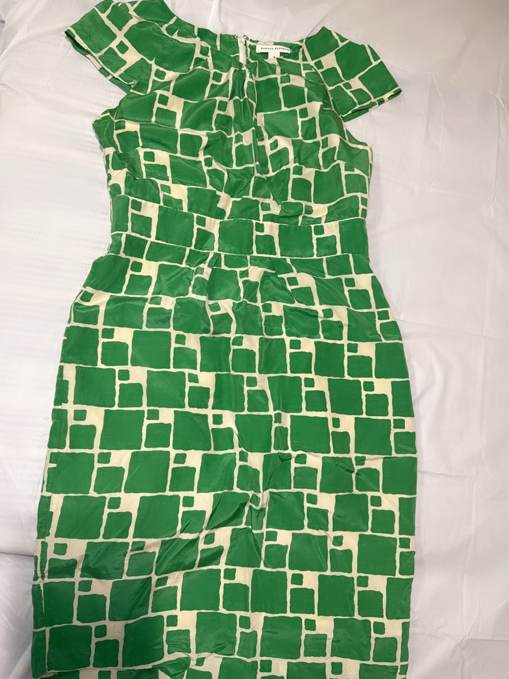 Banana Republic Green and Cream Geometric Midi Dress